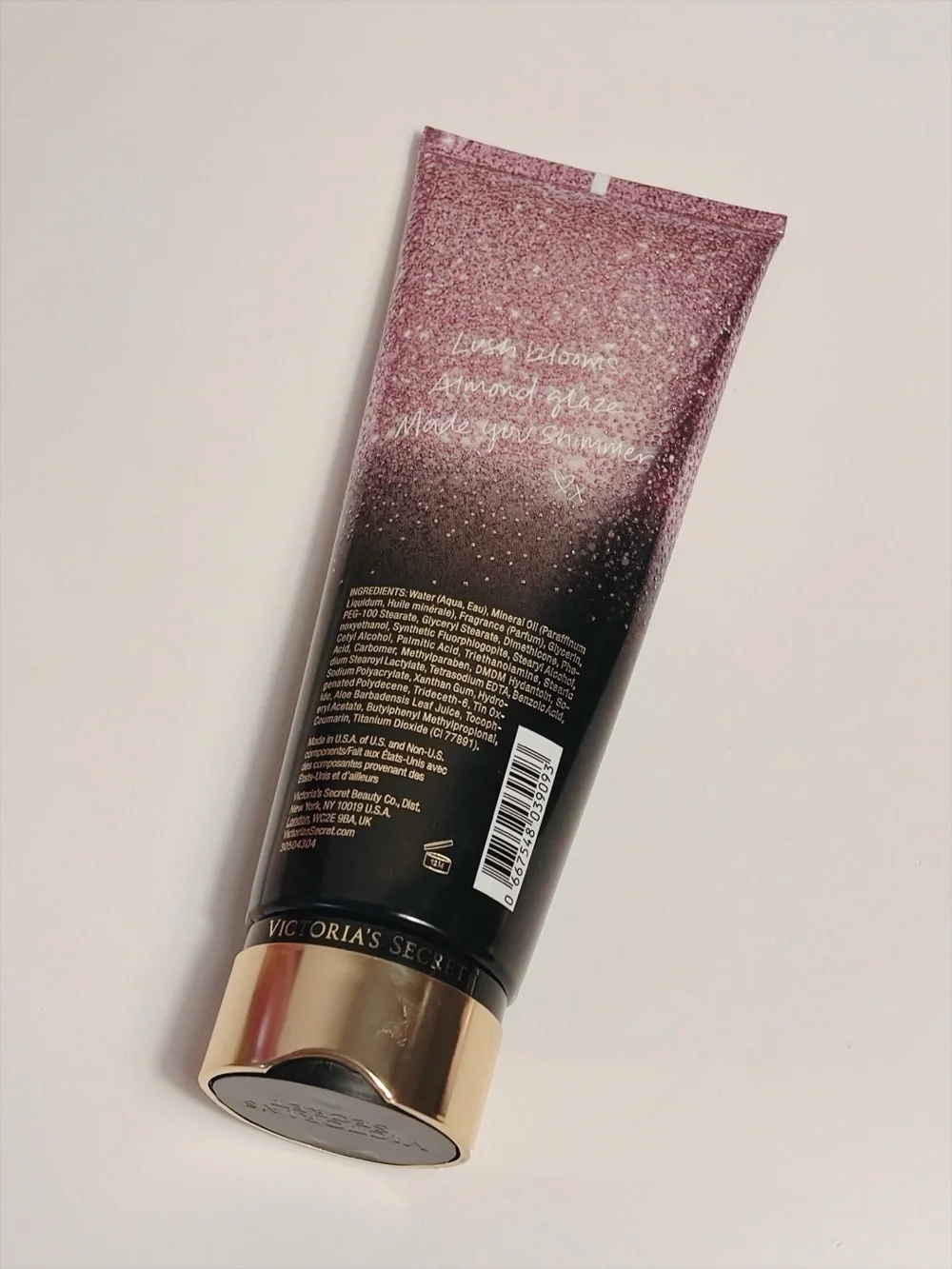 Victoria’s Secret Velvet Petals Shimmer Fragrance Lotion 8 oz 236ml NEW SEALED